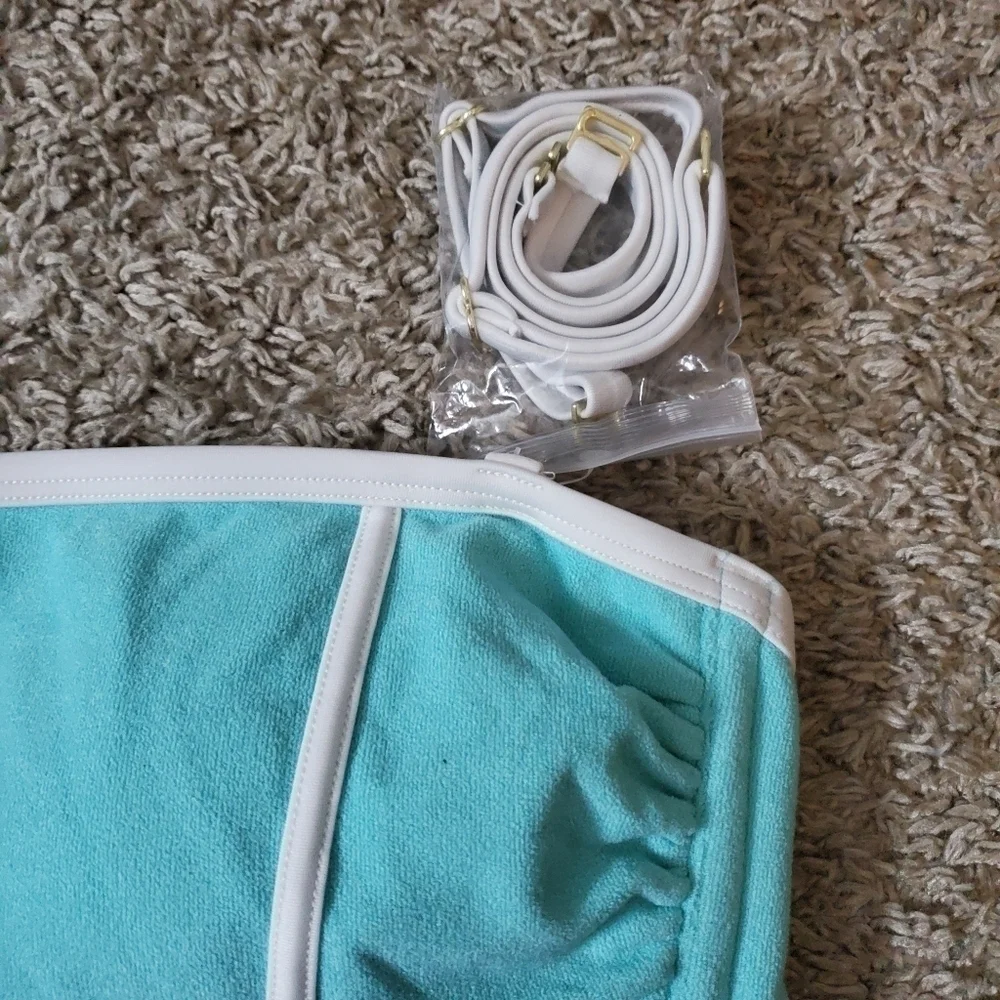 Kona Sol never worn